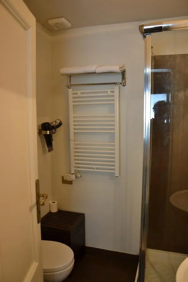 B&B Leopoldo 3*, Florence Italy